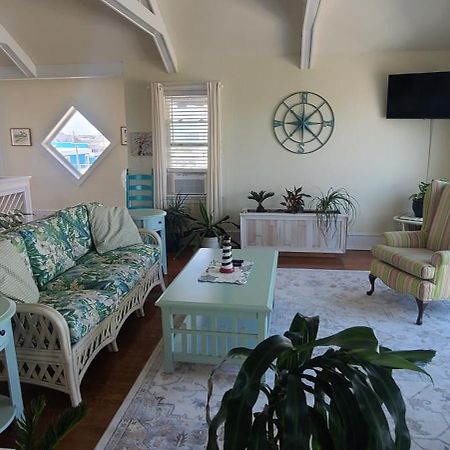 Pierhouse Bed & Breakfast キルデビルヒルズ エクステリア 写真